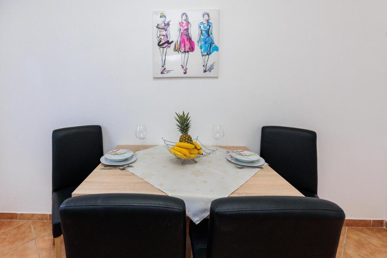 Apartman Toni Zadar Bagian luar foto