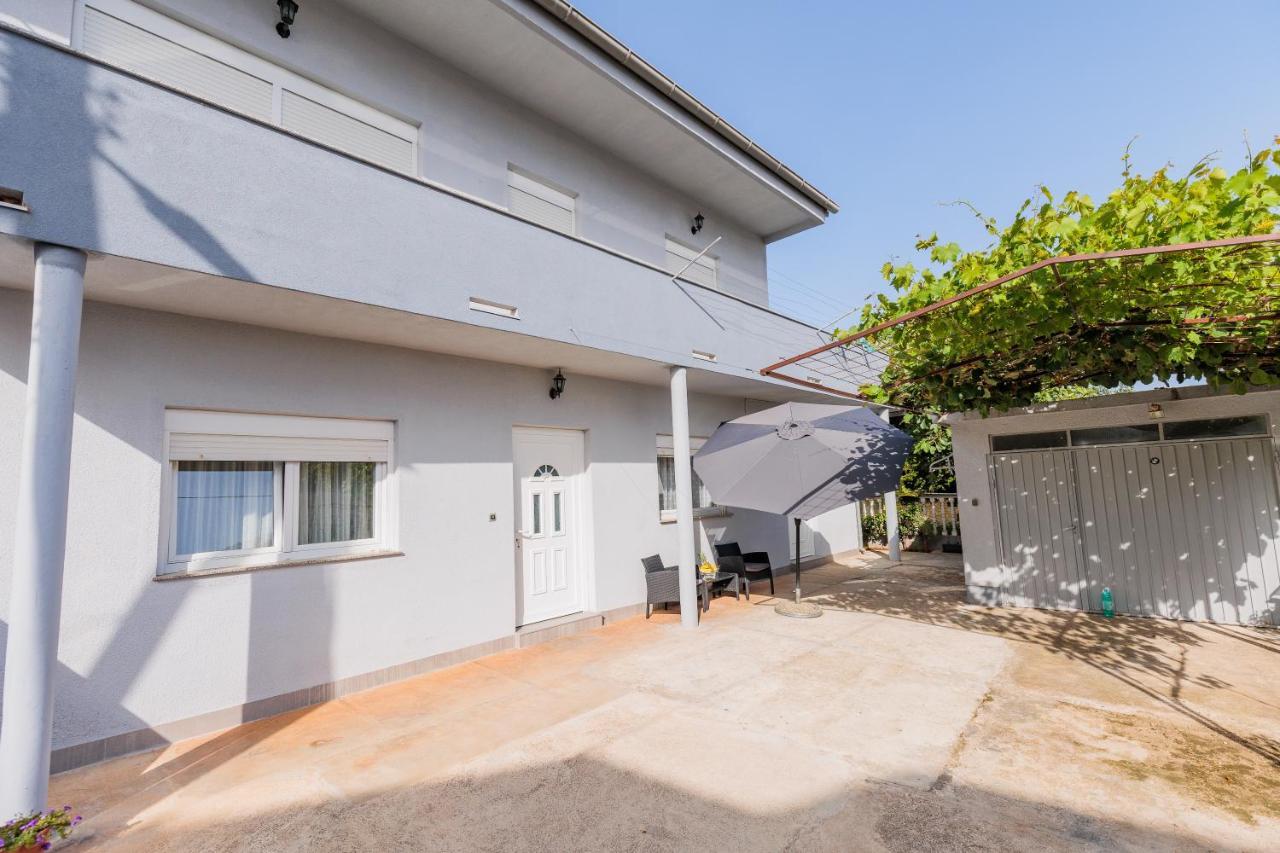 Apartman Toni Zadar Bagian luar foto