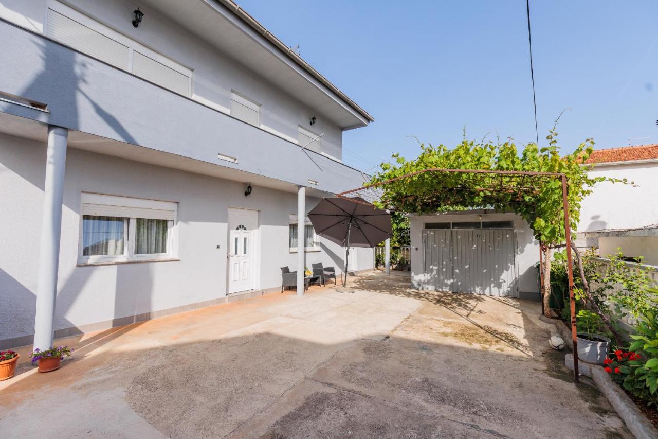 Apartman Toni Zadar Bagian luar foto