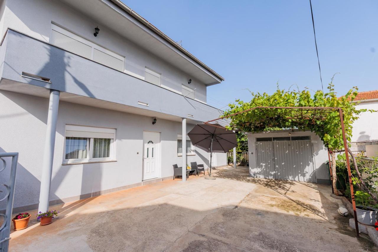 Apartman Toni Zadar Bagian luar foto