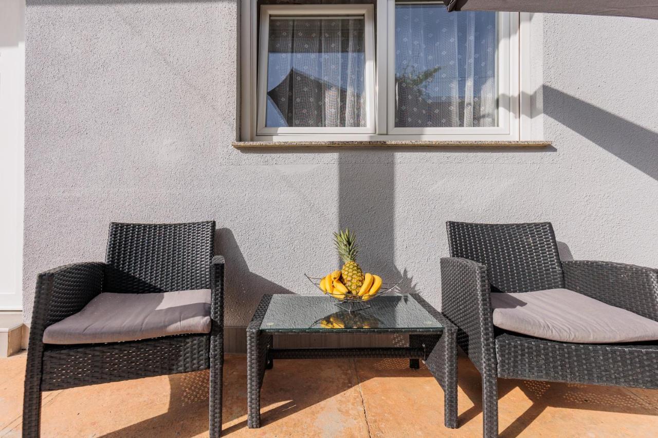Apartman Toni Zadar Bagian luar foto