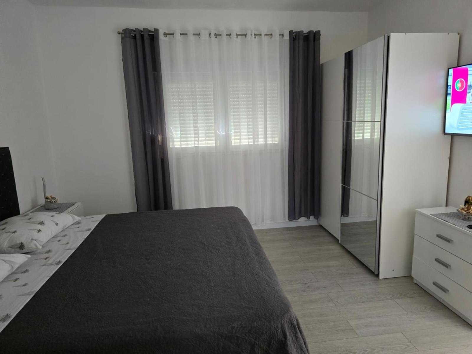 Apartman Toni Zadar Bagian luar foto
